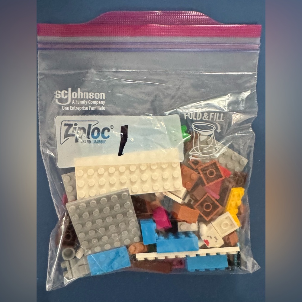 2 LEGO Minecraft Sets with Blue and Brown House - Picture 2 of 5